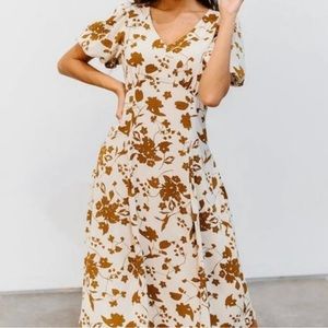 Baltic Born Adele Floral Midi dress in Camel Short sleeve white long dress